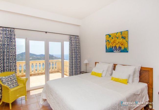 Villa in Port d' Andratx - Vistas Port Andratx
