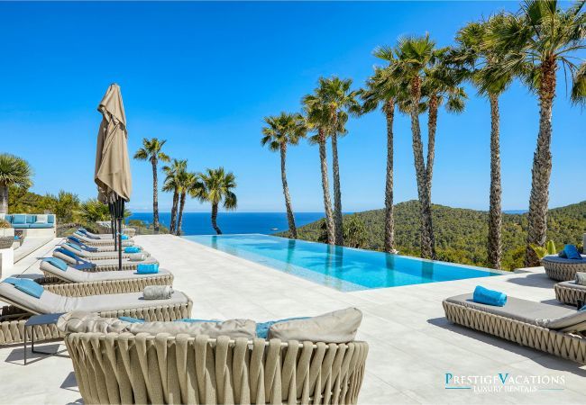 Villa in Ibiza - iDream