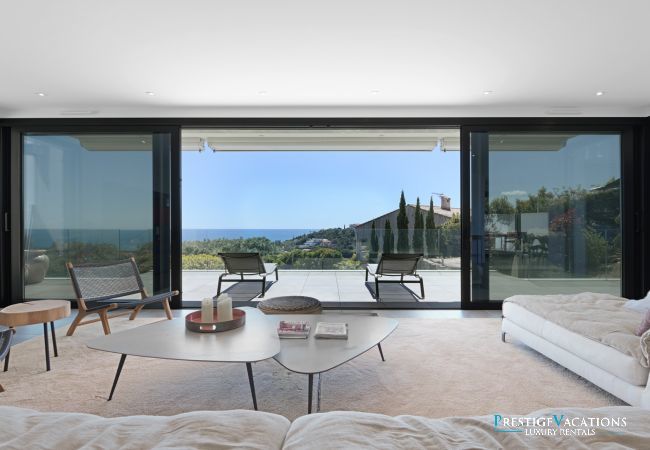Villa in Roquebrune-sur-Argens - Sea View *****