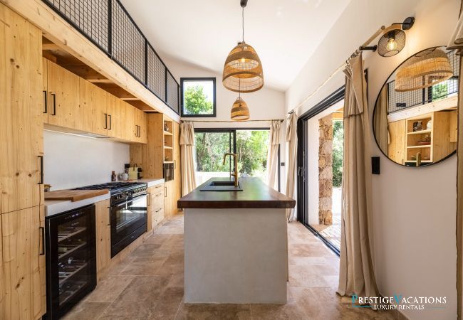 Villa in Porto-Vecchio - Caza Enjoy A