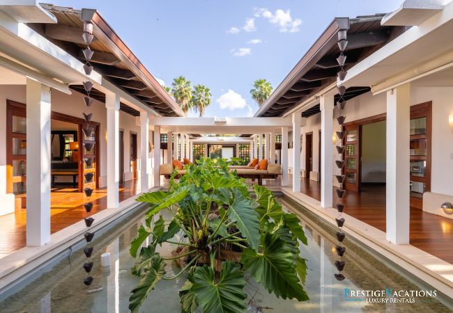Villa in Casa De Campo - Tropical Modern