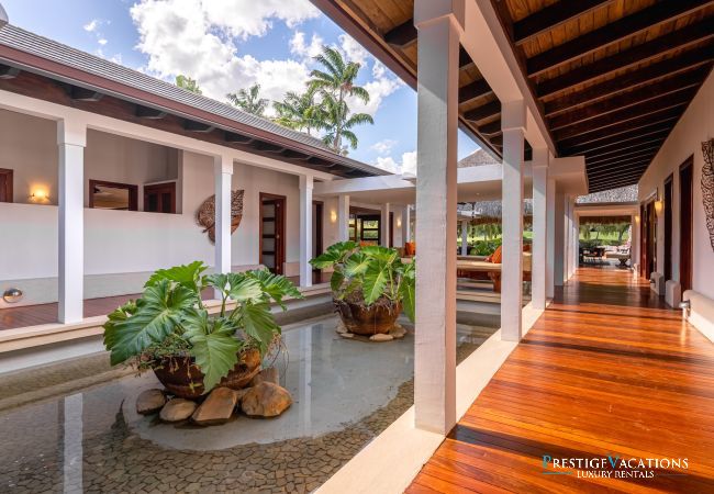 Villa in Casa De Campo - Tropical Modern
