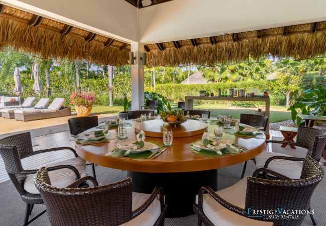 Villa in Casa De Campo - Tropical Modern