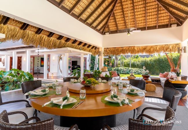 Villa in Casa De Campo - Tropical Modern