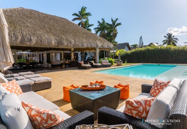 Villa in Casa De Campo - Tropical Modern