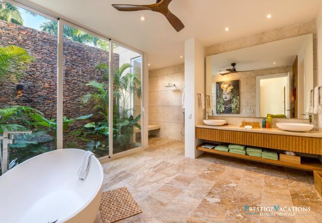 Villa in Casa De Campo - Casa Batey Villa in Casa De Campo - Casa Batey