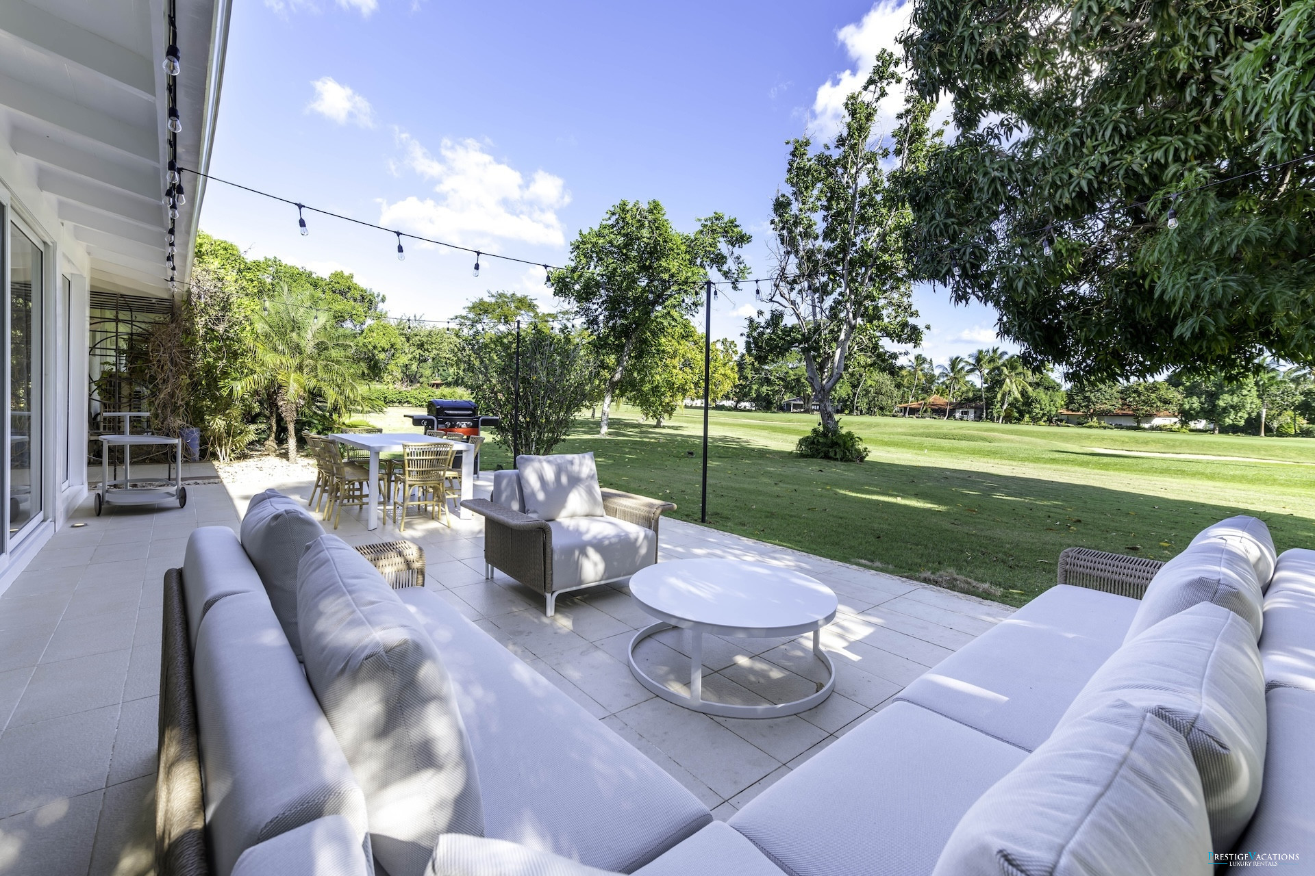 Villa/Dettached house in Casa De Campo - Maison Blanche