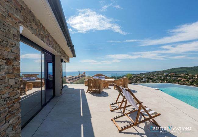 Villa in Roquebrune-sur-Argens - Miramaris *****