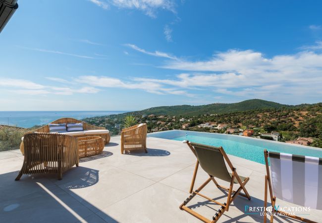 Villa in Roquebrune-sur-Argens - Miramaris *****