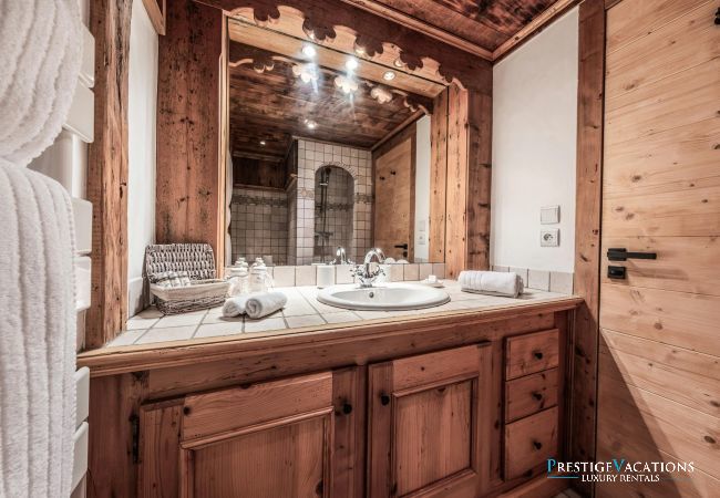 Chalet in Courchevel - Axel