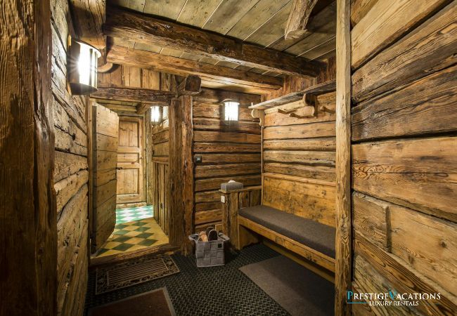 Chalet in Courchevel - Axel