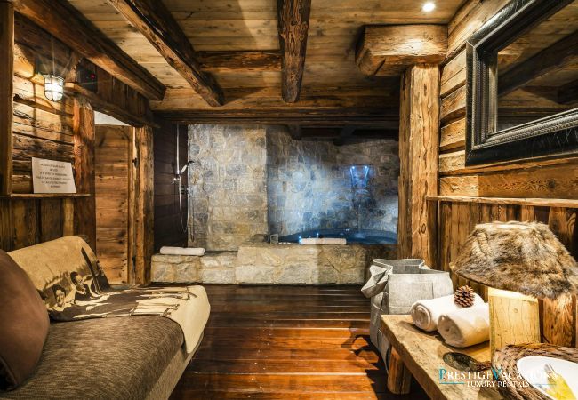 Chalet in Courchevel - Axel