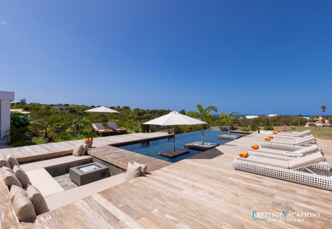 Villa in Terres Basses - Nuit Jade