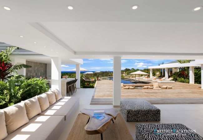 Villa in Terres Basses - Nuit Jade