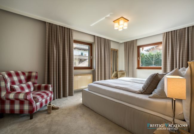 Chalet in Kirchberg in Tirol - Kirchberg 1