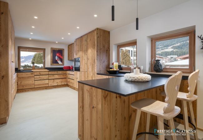 Chalet in Kirchberg in Tirol - Kirchberg 1