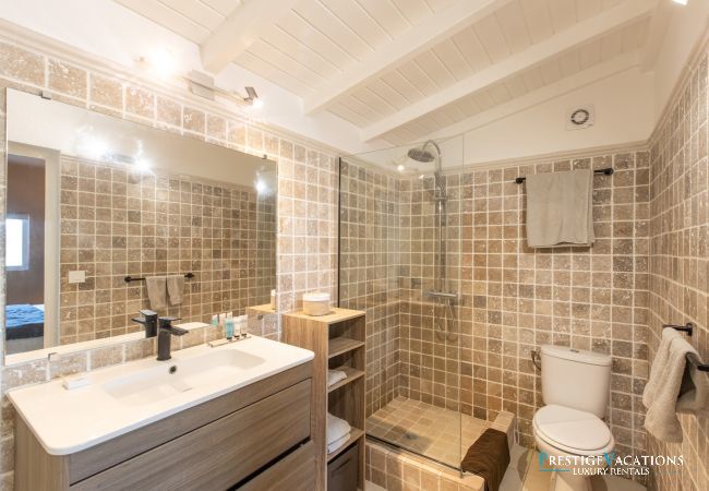 Villa in Happy Bay - Dreamin Blue Villa in Happy Bay - Dreamin Blue