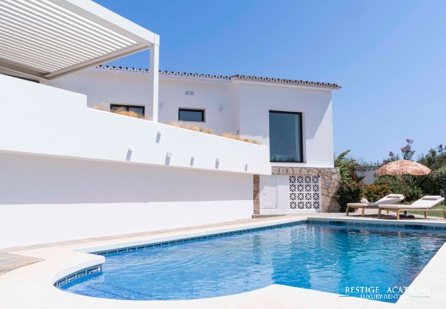 Villa in Sotogrande  - Ingrid