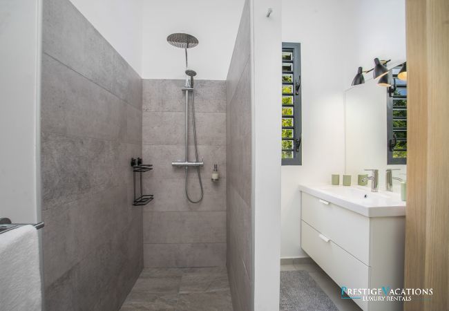 Villa in Case-Pilote - Roca