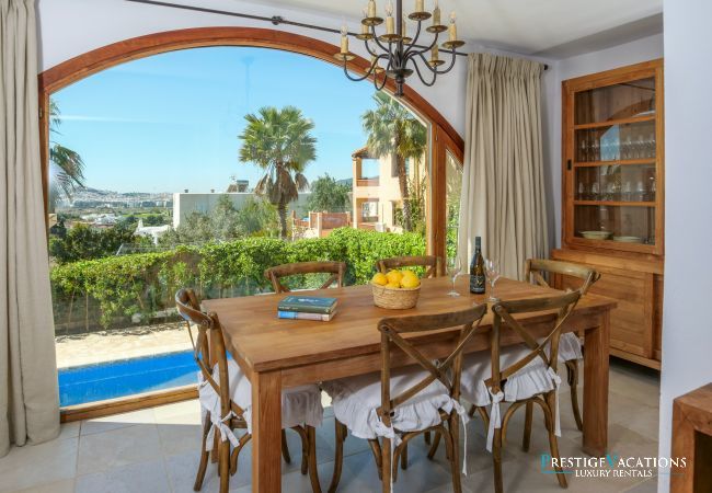 Villa in Ibiza / Eivissa - Sa Cigonya