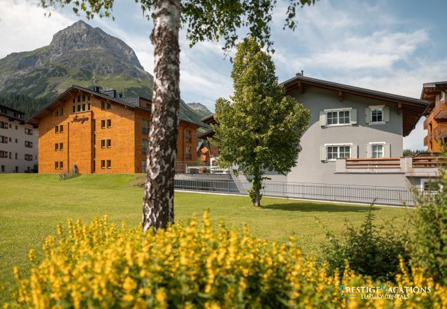Chalet in Lech - Toda