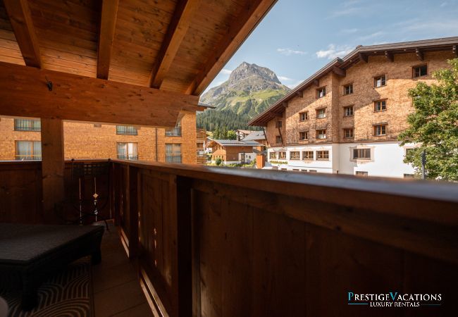 Chalet in Lech - Toda