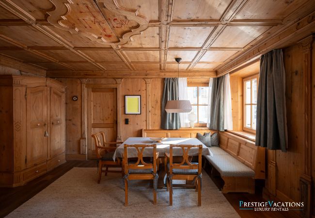 Chalet in Lech - Toda