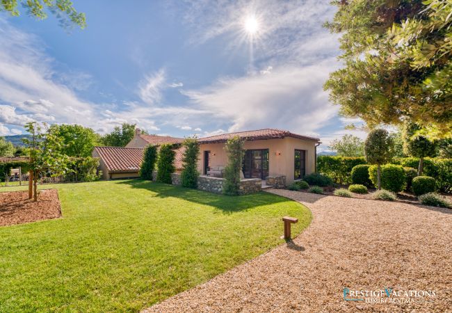 Villa in Tourves - Bastide Julienne