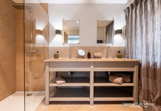 Villa in Tourves - Bastide Julienne