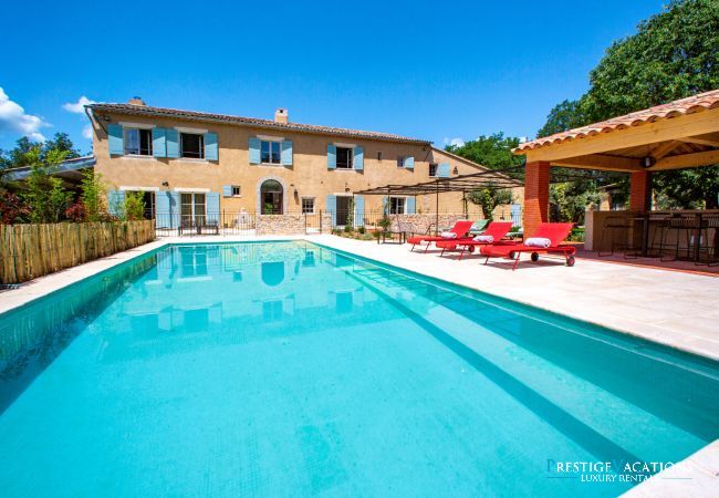 Villa in Saint Remy de Provence - Bergerie Aquino