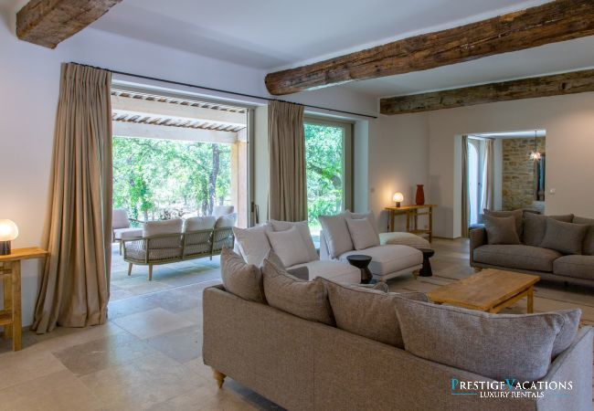 Villa in Saint Remy de Provence - Bergerie Aquino