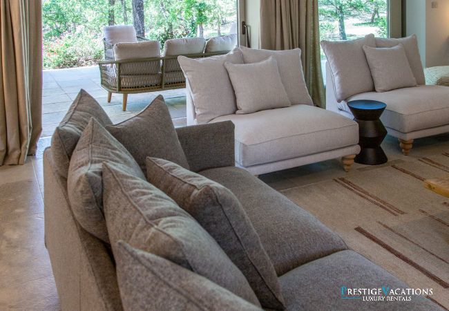 Villa in Saint Remy de Provence - Bergerie Aquino