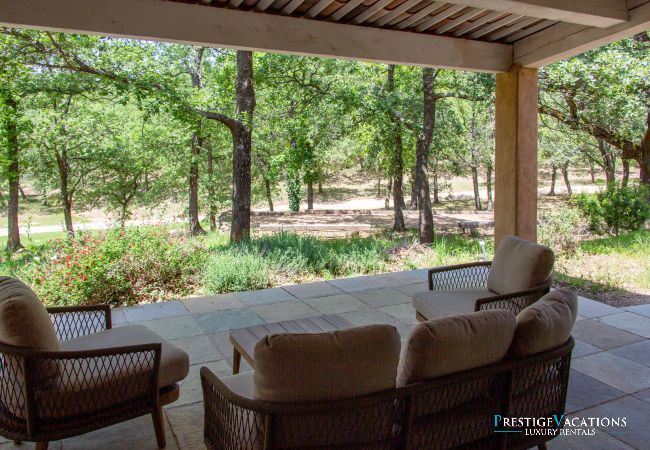 Villa in Saint Remy de Provence - Bergerie Aquino