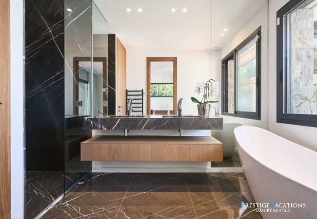 Villa in Mougins - Mila