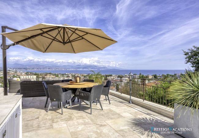 Villa in Antibes - Mayflower