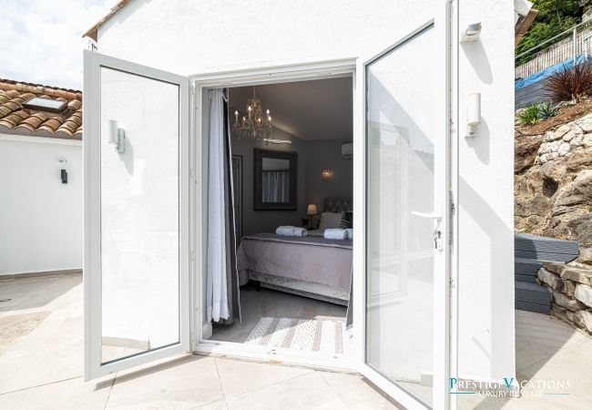 Villa in Antibes - Cinderella