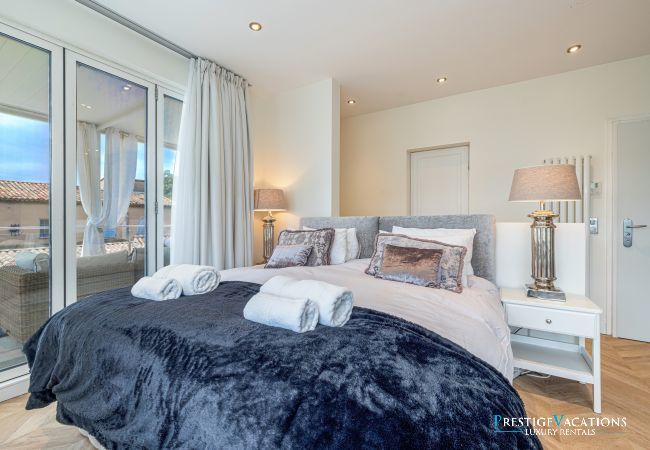 Villa in Antibes - Cinderella
