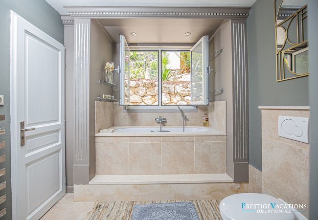 Villa in Antibes - Cinderella