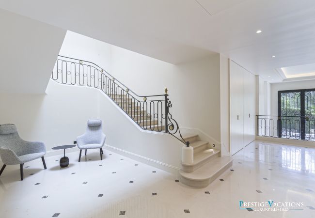 Villa in Saint-Jean-Cap-Ferrat - La Pointe