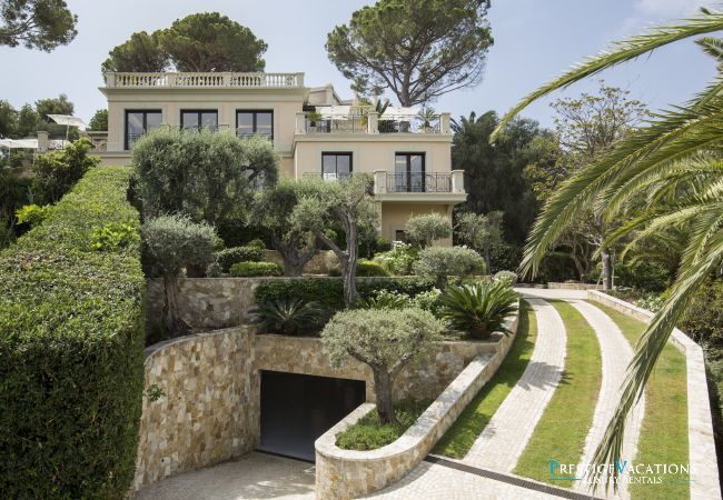 Villa in Saint-Jean-Cap-Ferrat - La Pointe