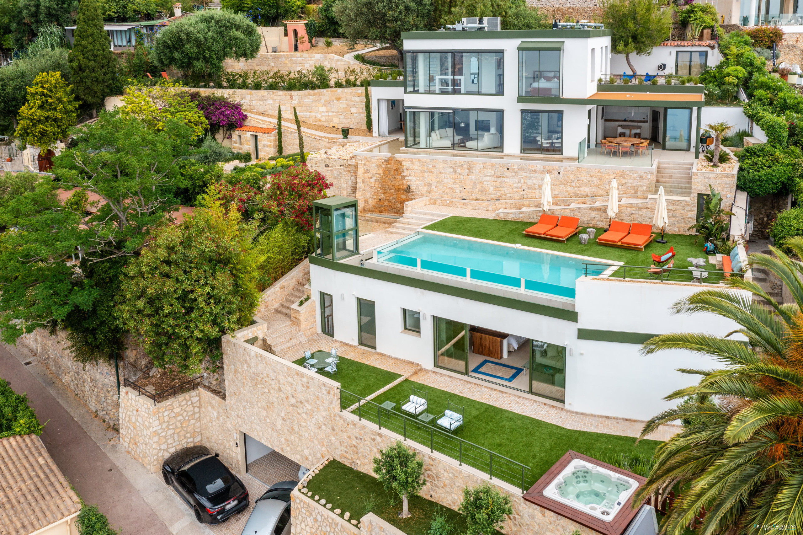 Villa/Dettached house in Roquebrune-Cap-Martin - Les Oliviers CDA
