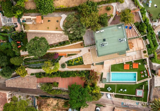 Villa in Roquebrune-Cap-Martin - Les Oliviers CDA