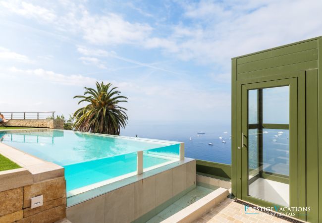 Villa in Roquebrune-Cap-Martin - Les Oliviers CDA