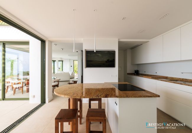 Villa in Roquebrune-Cap-Martin - Les Oliviers CDA
