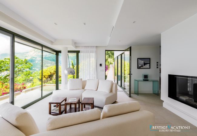 Villa in Roquebrune-Cap-Martin - Les Oliviers CDA