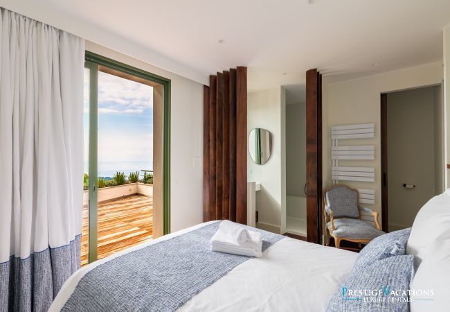 Villa in Roquebrune-Cap-Martin - Les Oliviers CDA
