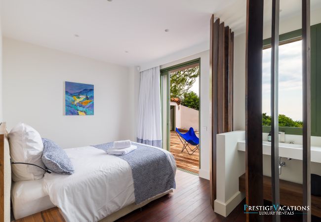 Villa in Roquebrune-Cap-Martin - Les Oliviers CDA