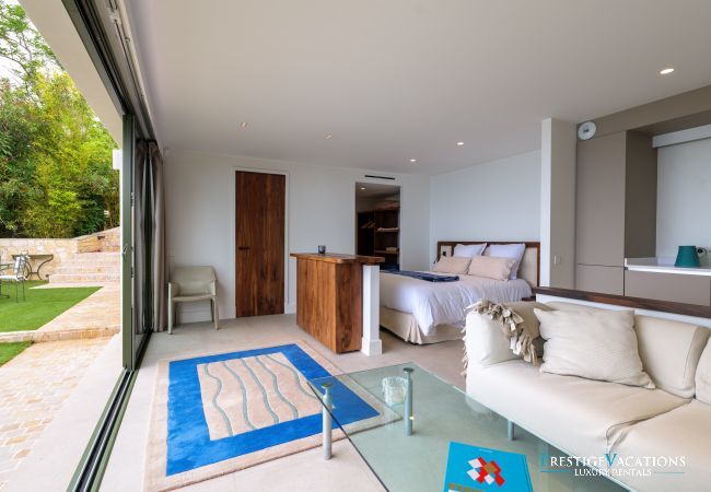 Villa in Roquebrune-Cap-Martin - Les Oliviers CDA