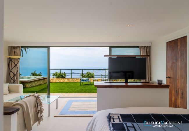 Villa in Roquebrune-Cap-Martin - Les Oliviers CDA
