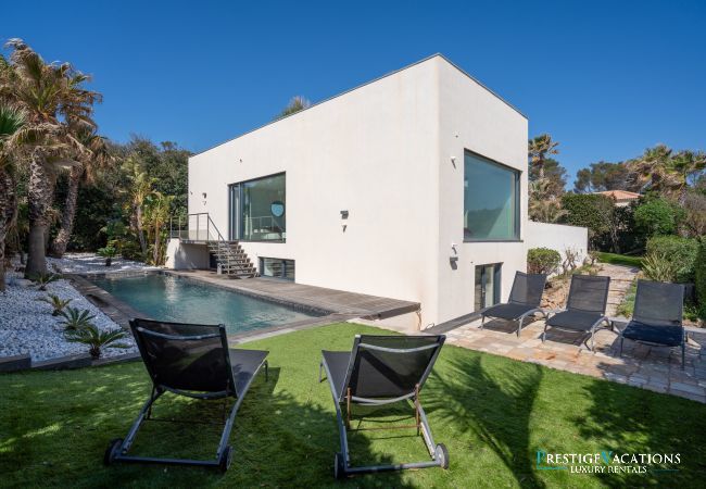Villa in Saint-Aygulf - Remi